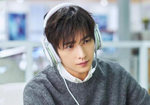 杨洋新剧爆料最新消息,神秘角色引期待，剧情悬念迭起  第2张